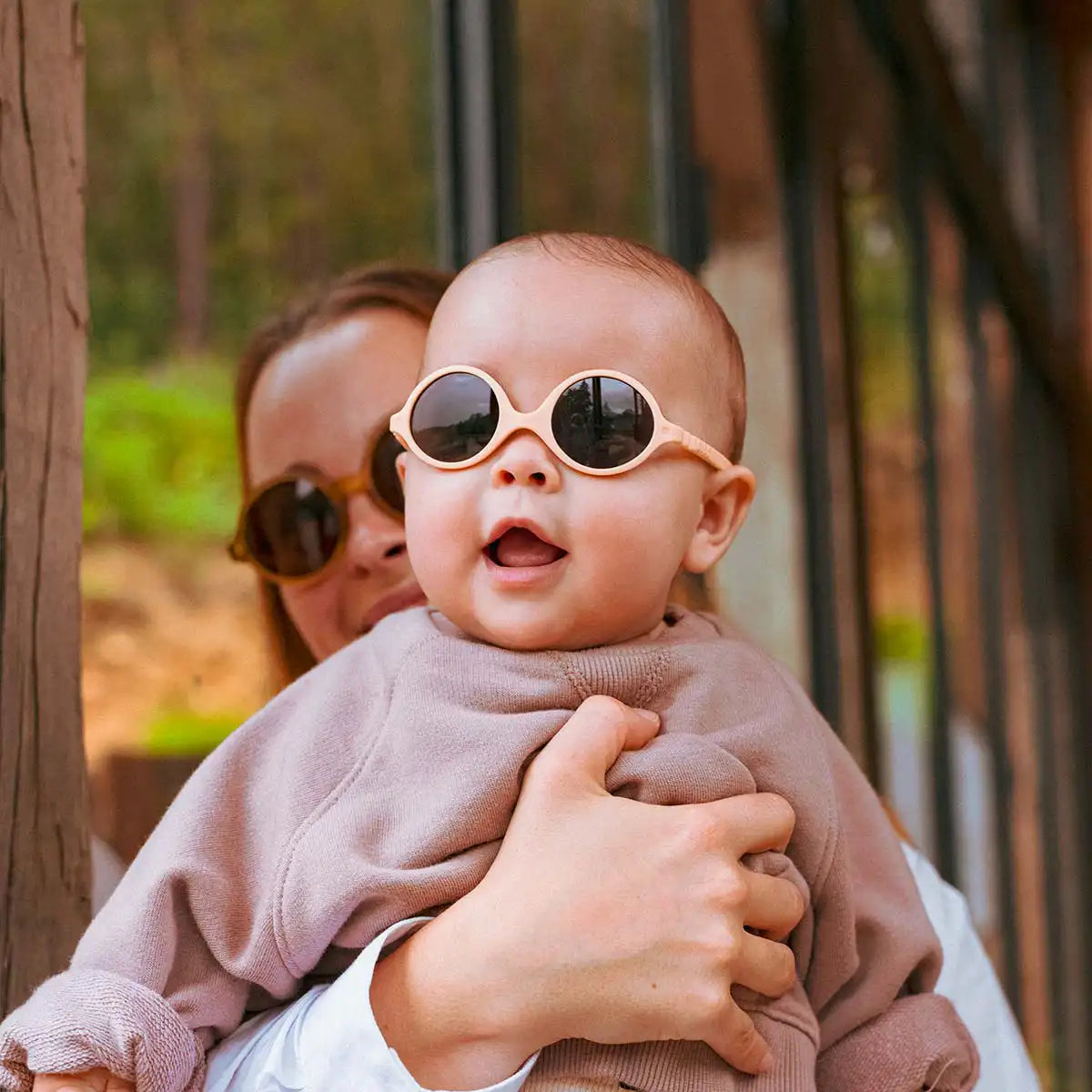 lunettes de soleil bébé diabola abricot