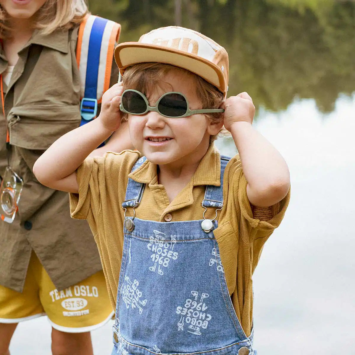 lunettes de soleil enfant bébé wazz kaki