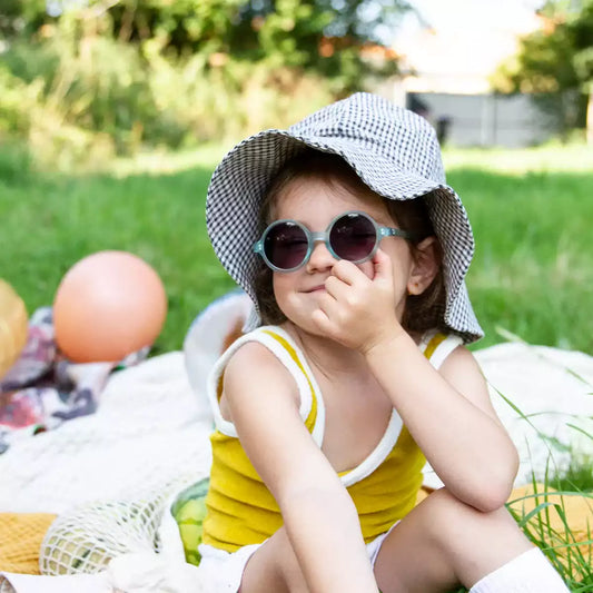 Mausito lunettes de soleil bébé 0-18 mois POLARISÉES & BIOPLASTIQUE sans  BPA I FLEXIBLE lunette soleil bebe avec bandeau 100% PROTECTION UV Lunette  de soleil bebe garçon I Design européen : : Mode